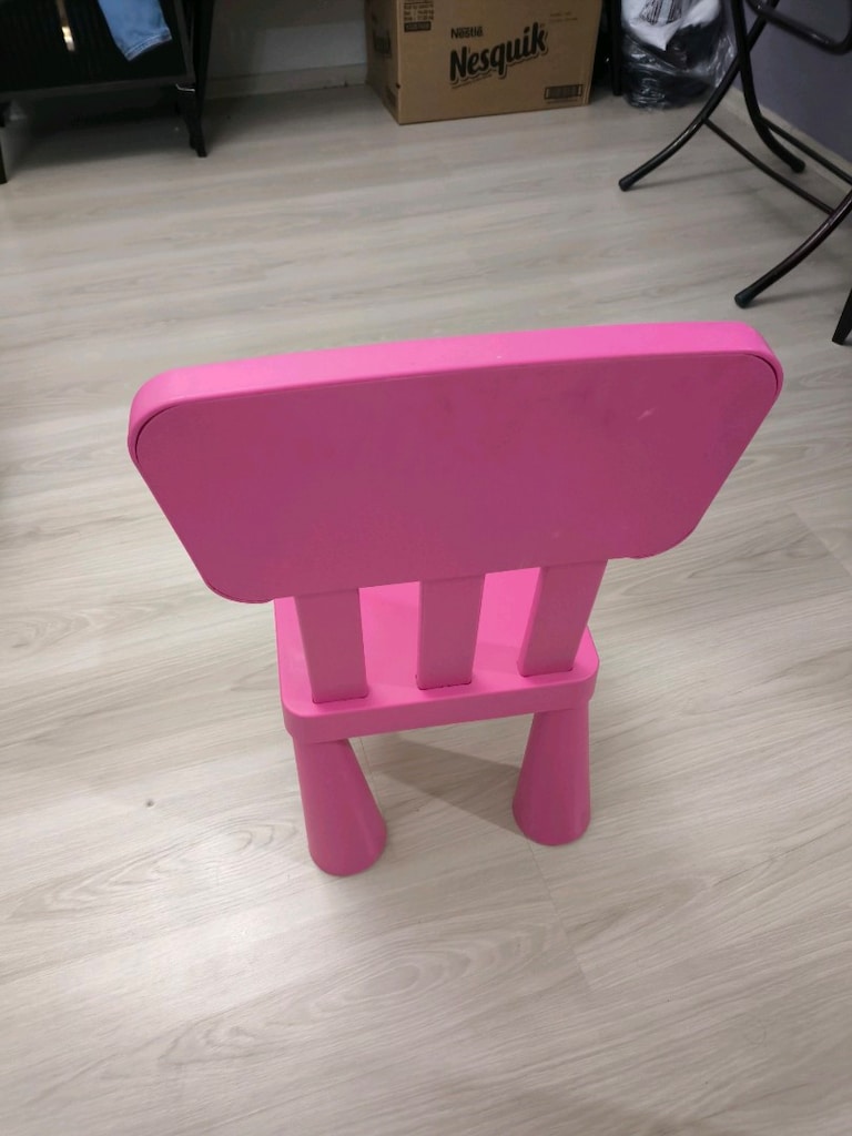Pembe Çocuk Sandalyesi - 4