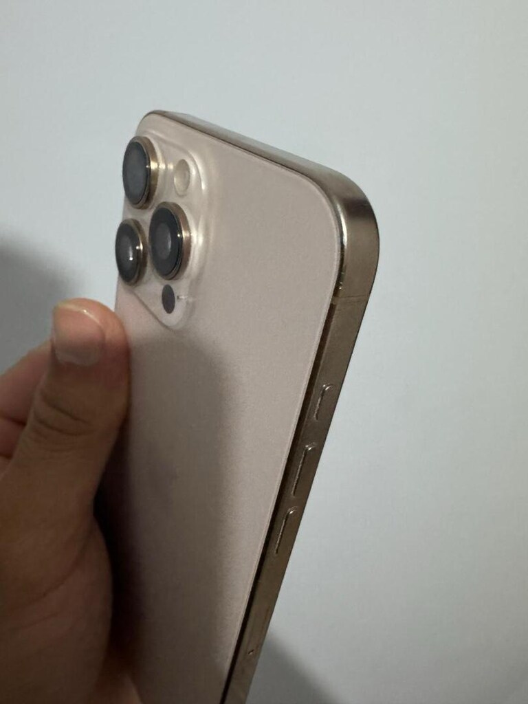 iPhone 16 pro max - 3