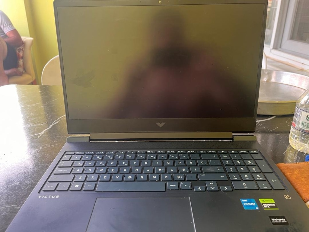 laptop - 4
