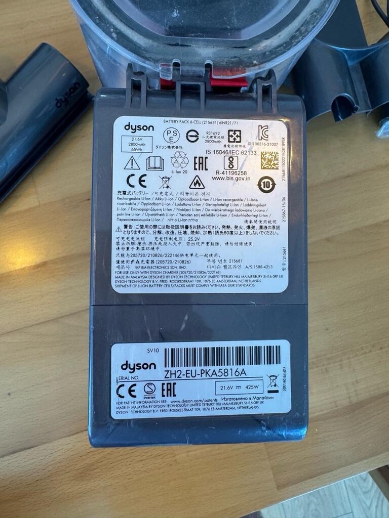 Dyson V8 Animal Kablosuz Şarjlı Dikey Süpürge - 5