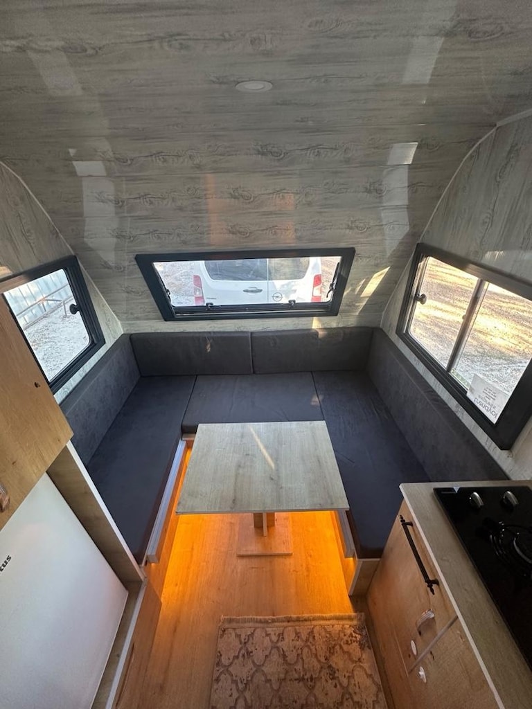 KARAVAN - 19