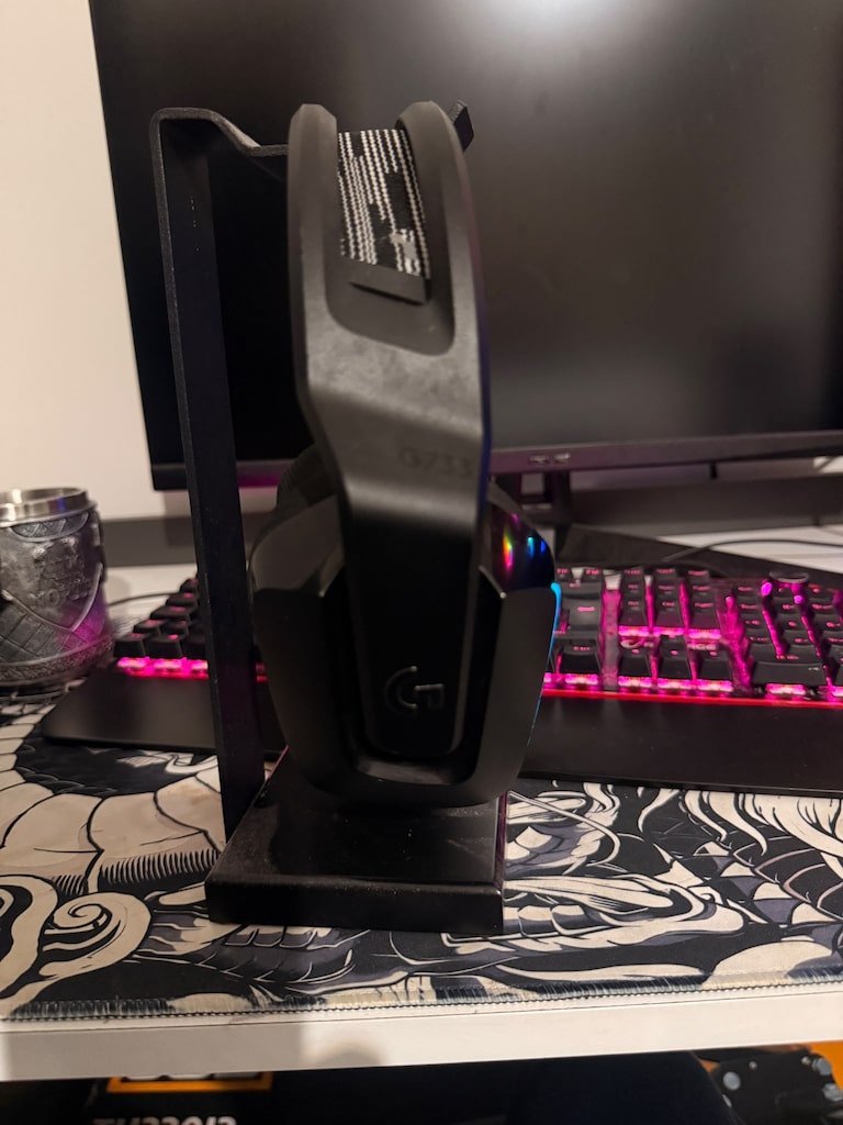 Kutulu Temiz Oyuncu Seti (Logitech G733 + Razer V3 + Rampage R6) - 2
