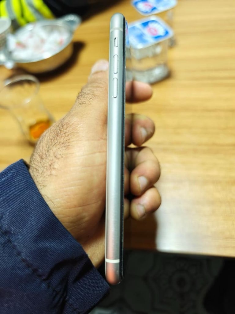 iPhone 11 hatasız 128 Gb pil 3 ay önce değişti 99 Adıyaman merkez - 6