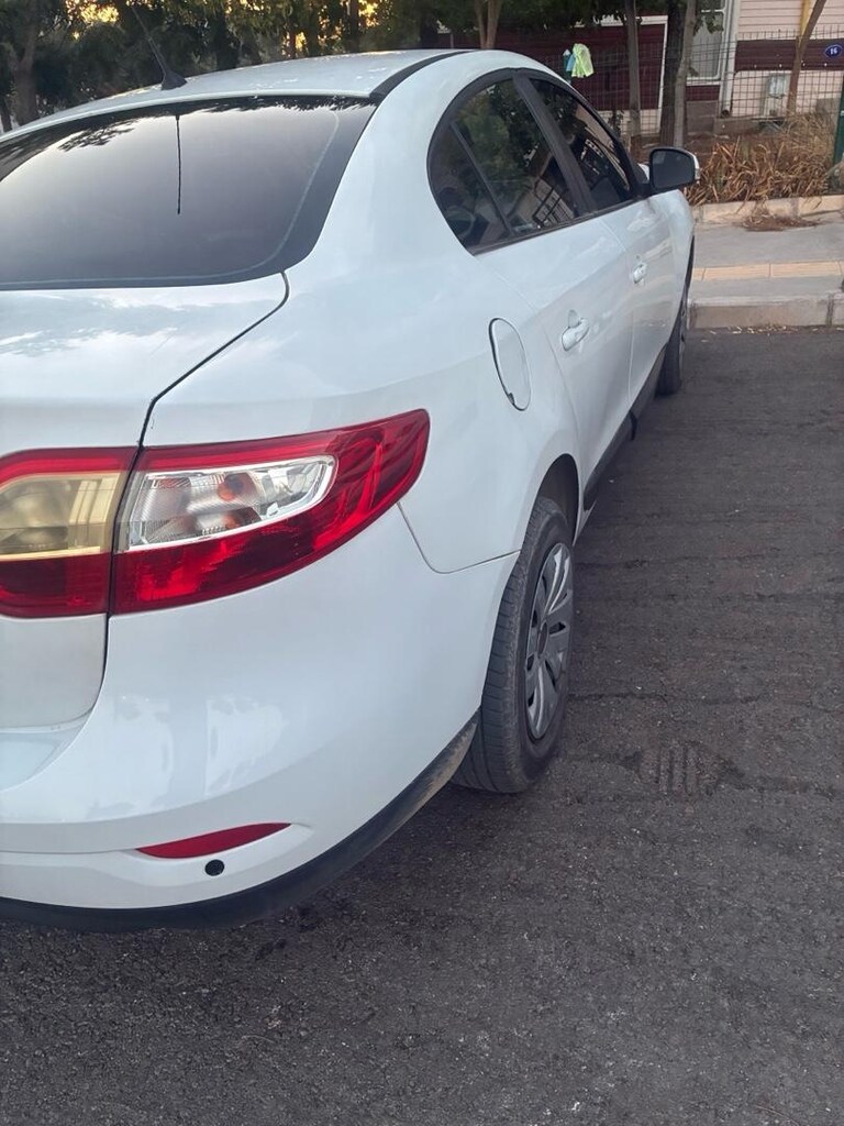 2013 205000 binde Renault fluence - 5