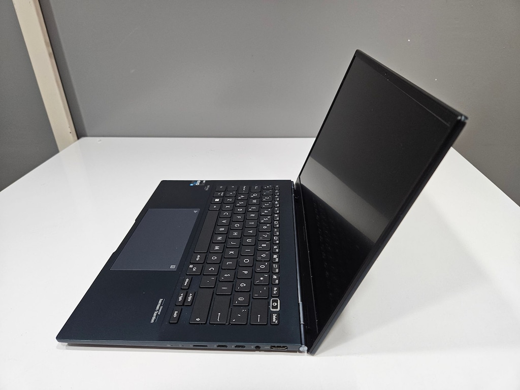 ASUS ZENBOOK İ5 13.NESİL H İŞLEMCİ + 500 GB SSD+ SAĞLAM - 4
