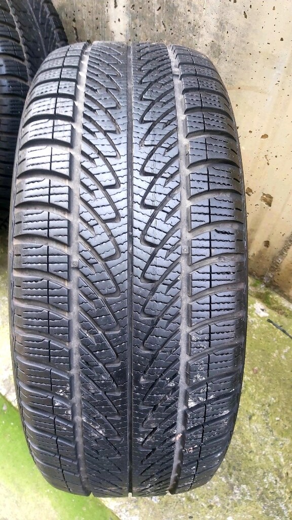 215 50 17 GOODYEAR KIŞLIK LASTİK TAKIMI - 3