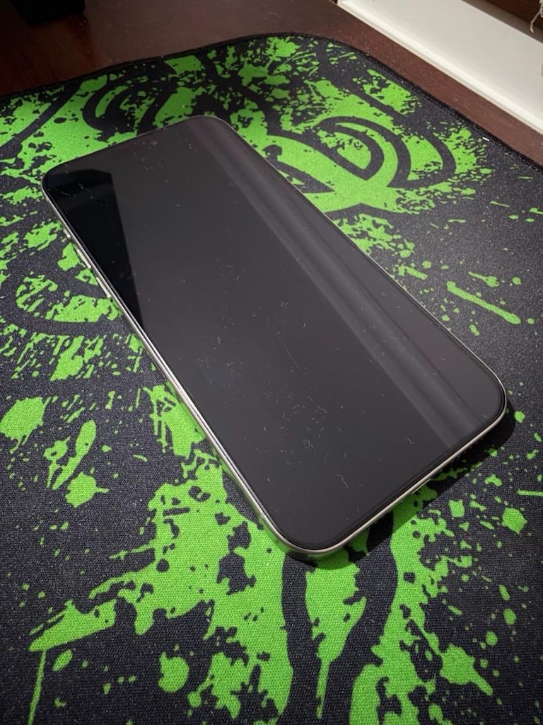 iPhone 15 Pro Max - 256 GB - YD - 4