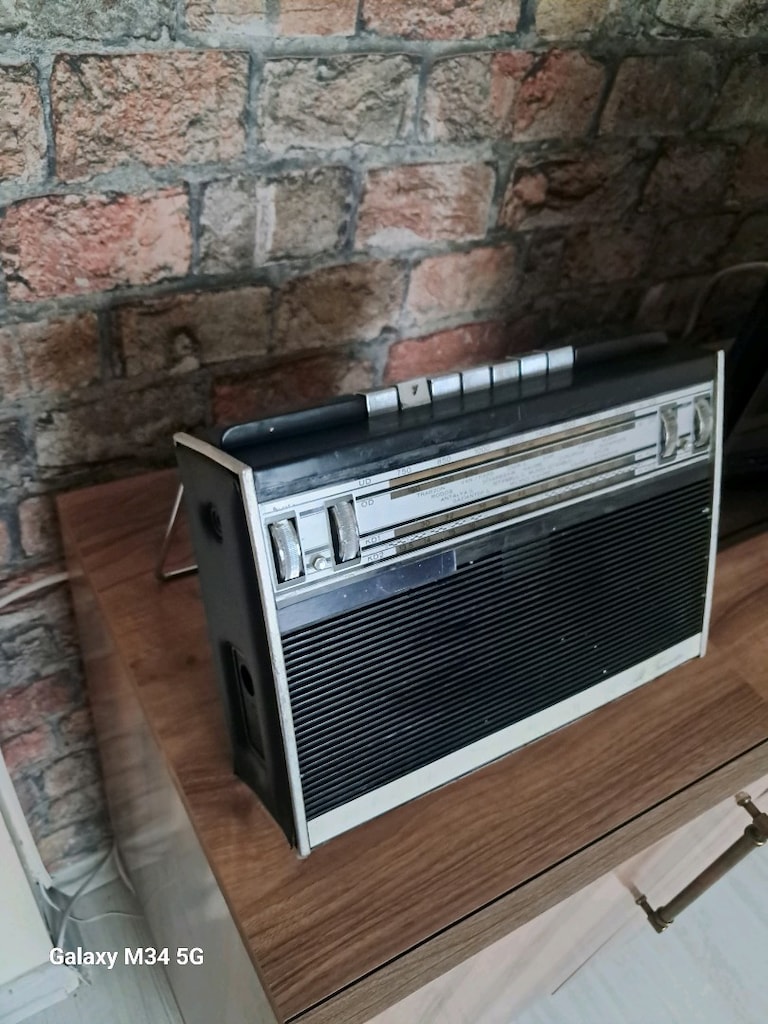 70 li yıllardan kalma antika radyo - 8
