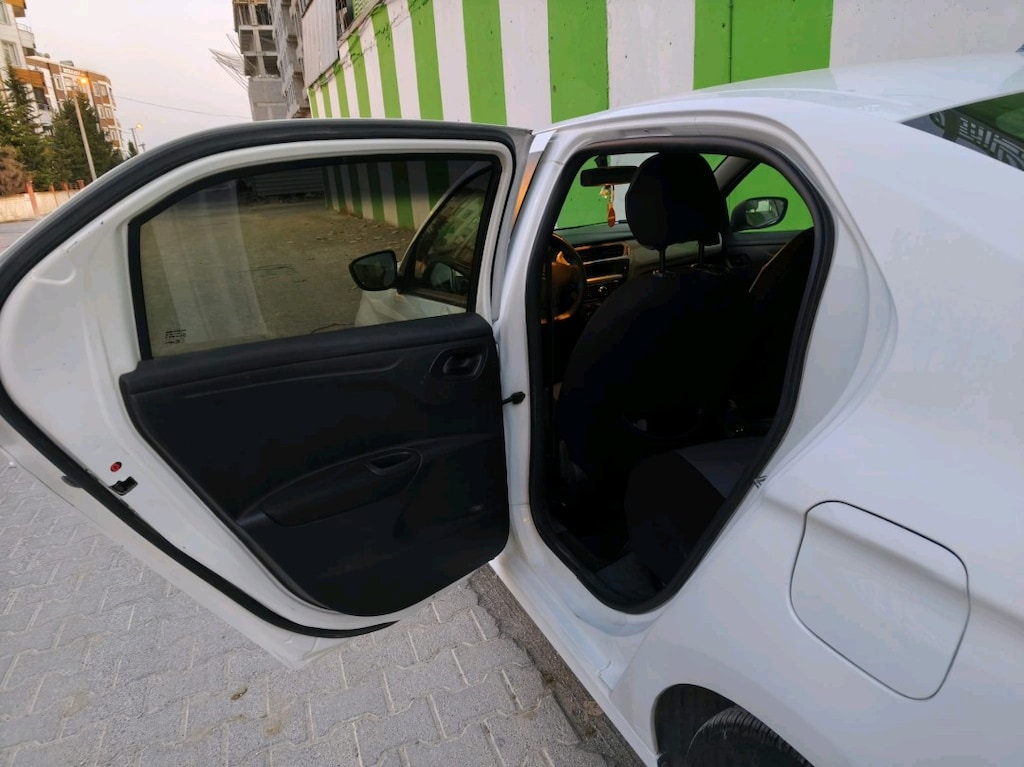 memurdan temiz kullanılmış araba - 16