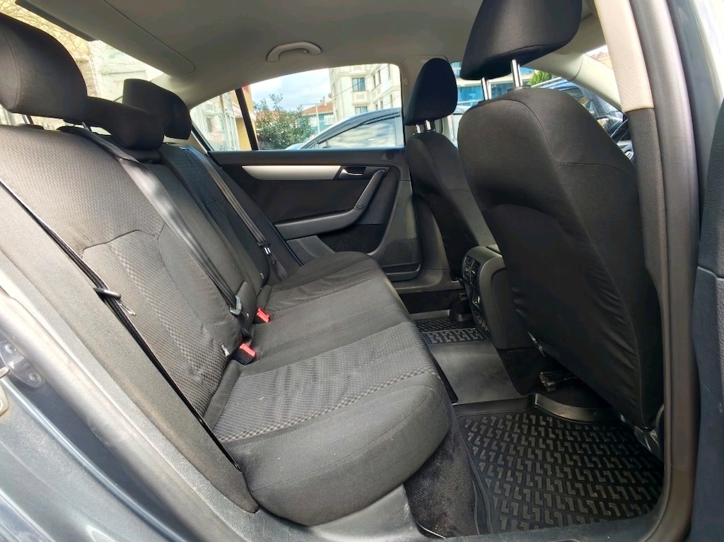 Volkswagen Passat 1.6 dizel manuel - 9