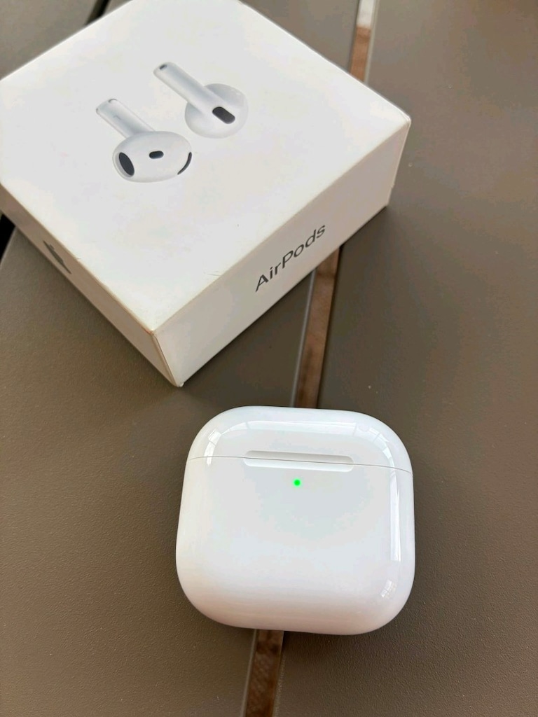 ORİJİNAL Airpods 4 ŞARJ KUTUSU A3050-3053-3058 KUTU GARANTİLİ - 2