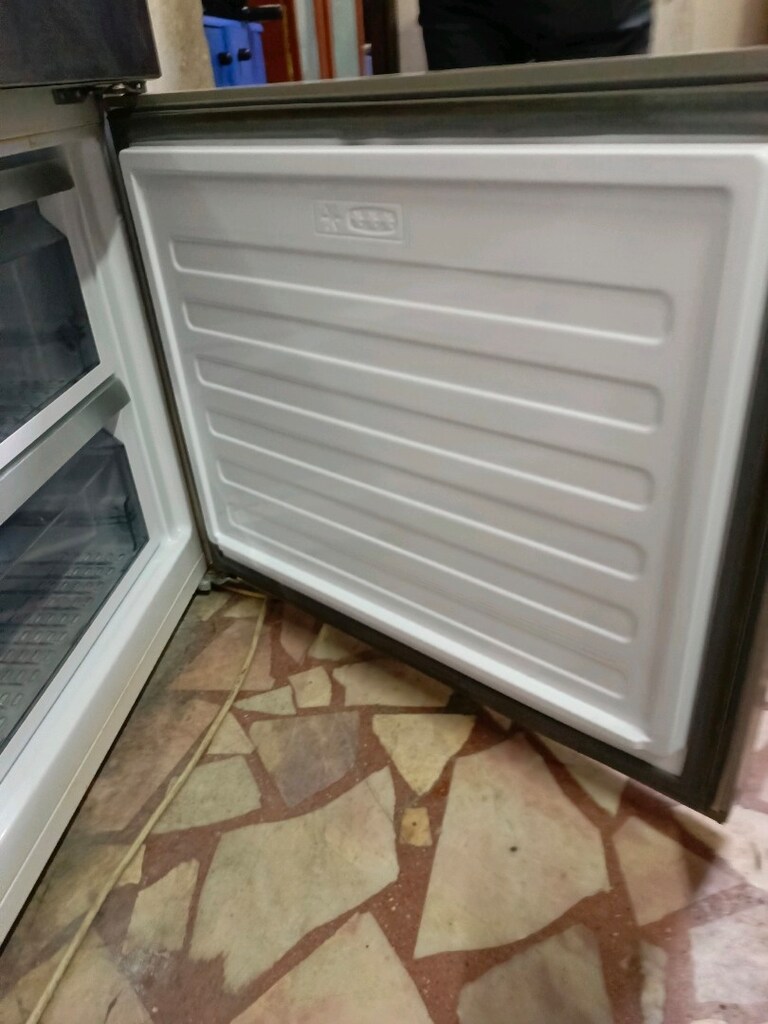 Arçelik Alttan Buzluklu Yeni Nesil Dijital Buzdolabı Adrese Teslim - 7