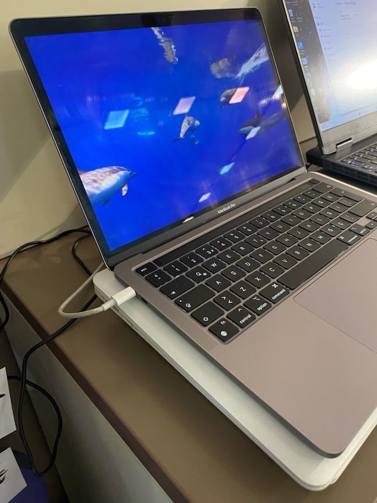 Apple MacBook M2 Cip A2338 Seri Ürünü Resimlerde Görüldüğü gibi Ekran - 5