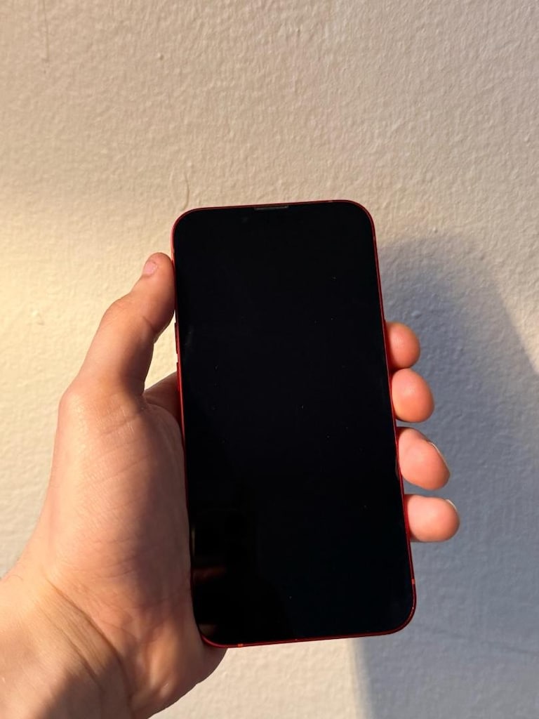 IPHONE 13 128 GB RED - 4