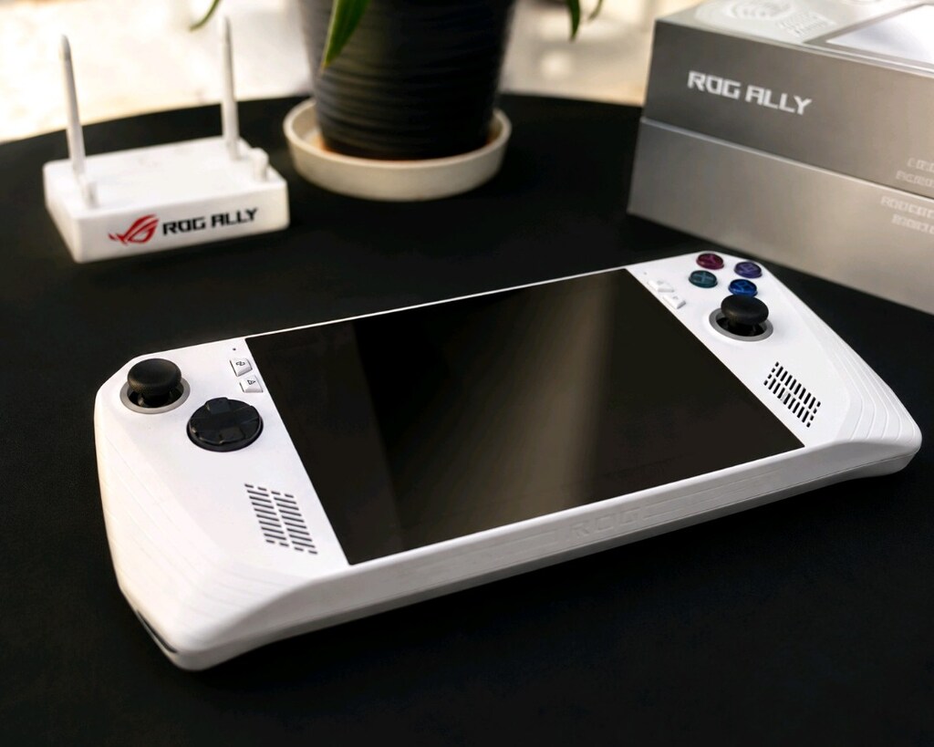 ASUS ROG ALLY Z1 EXTREME FULL KUTU + SPIGEN + DOCK + ÖZEL TAŞIMA - 4