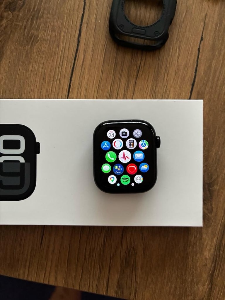 Apple Watch 10 - 42 mm - Gps - Jet Balck , M/L - Garantili - 2