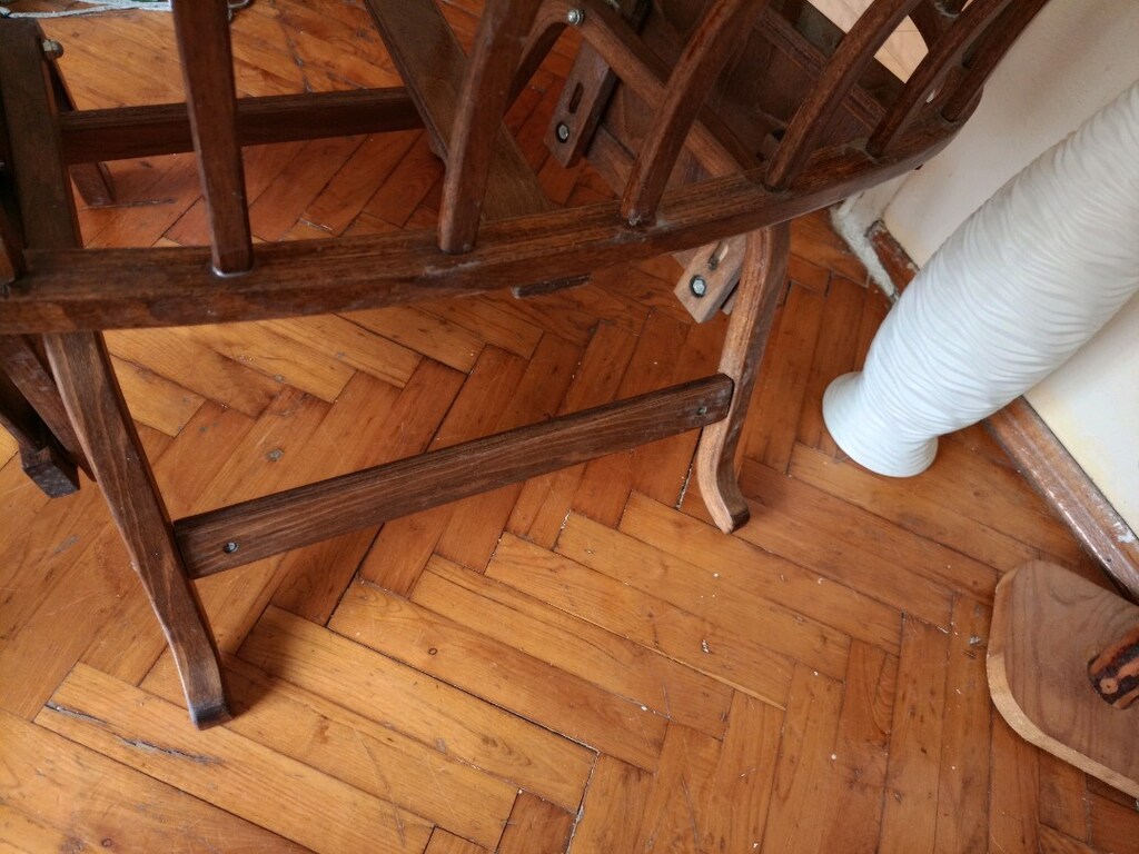 Ahşap Oval Sallanan Bebek Beşiği – Standlı - 6