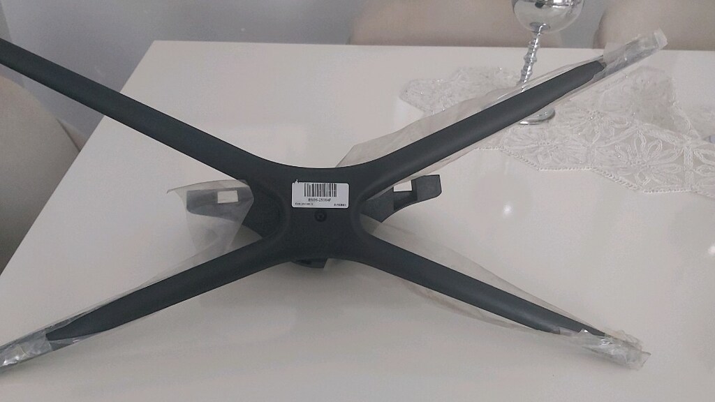 Samsung 46 inç tv ayağı - 2