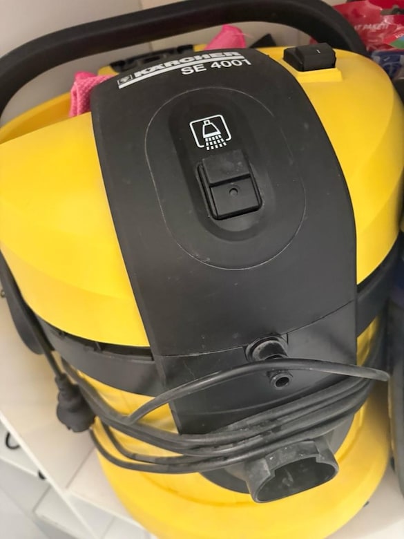 TAŞINIYORUZ!!! Karcher SE 4001 Halı ve Koltuk Yıkama Makinesi - 3