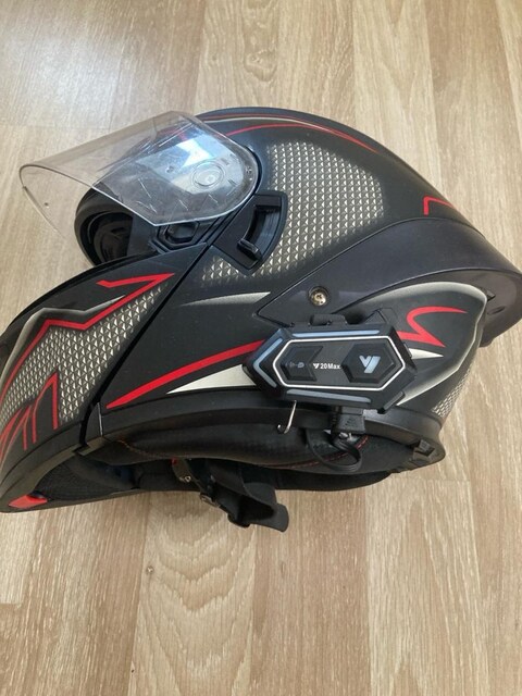 interkomlu kask