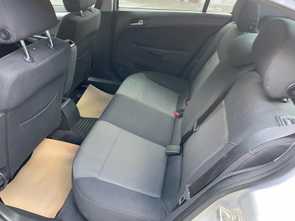 2011 Opel Astra ENJOY 111.Yıl Sedan (103 Bin Km) - 6