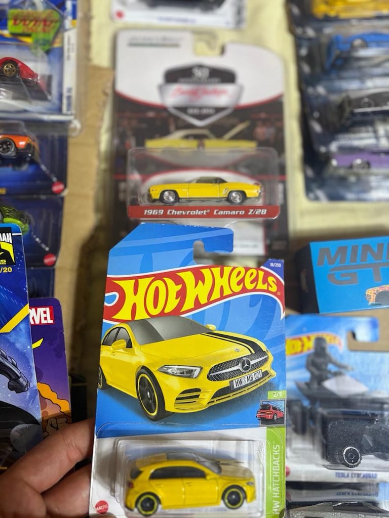 hotwheels karışık premium - 8