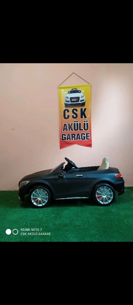 AKÜLÜ ARABA MERCEDES S63 LİSANSLI - 9