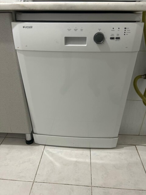 Az kullanılmış Arçelik bulaşık makinesi