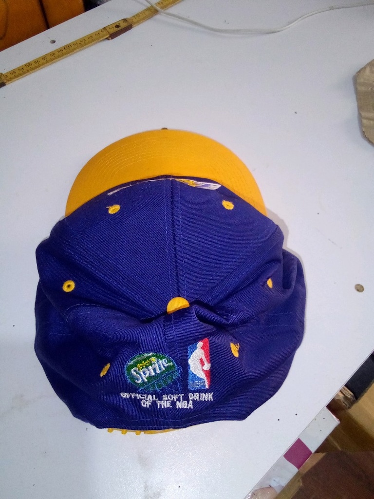 LA Lakers orijinal şapka yeni gibi - 2
