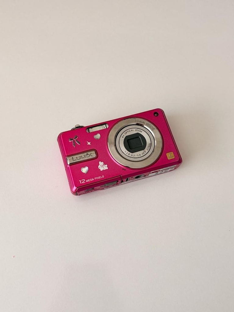 Panasonic Fs3 Pembe Dijital Fotoğraf Makinesi - 2