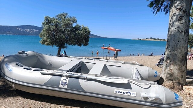 3.40 Ahşap Taban Deniz Botu