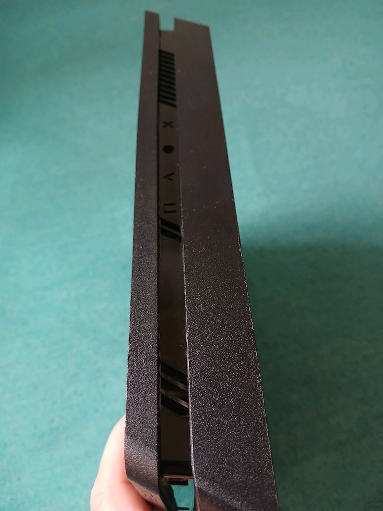 PS4 Slim CUH-2216A + Oyuncu Monitörü + 3 Kol | 14.000 TL - 8
