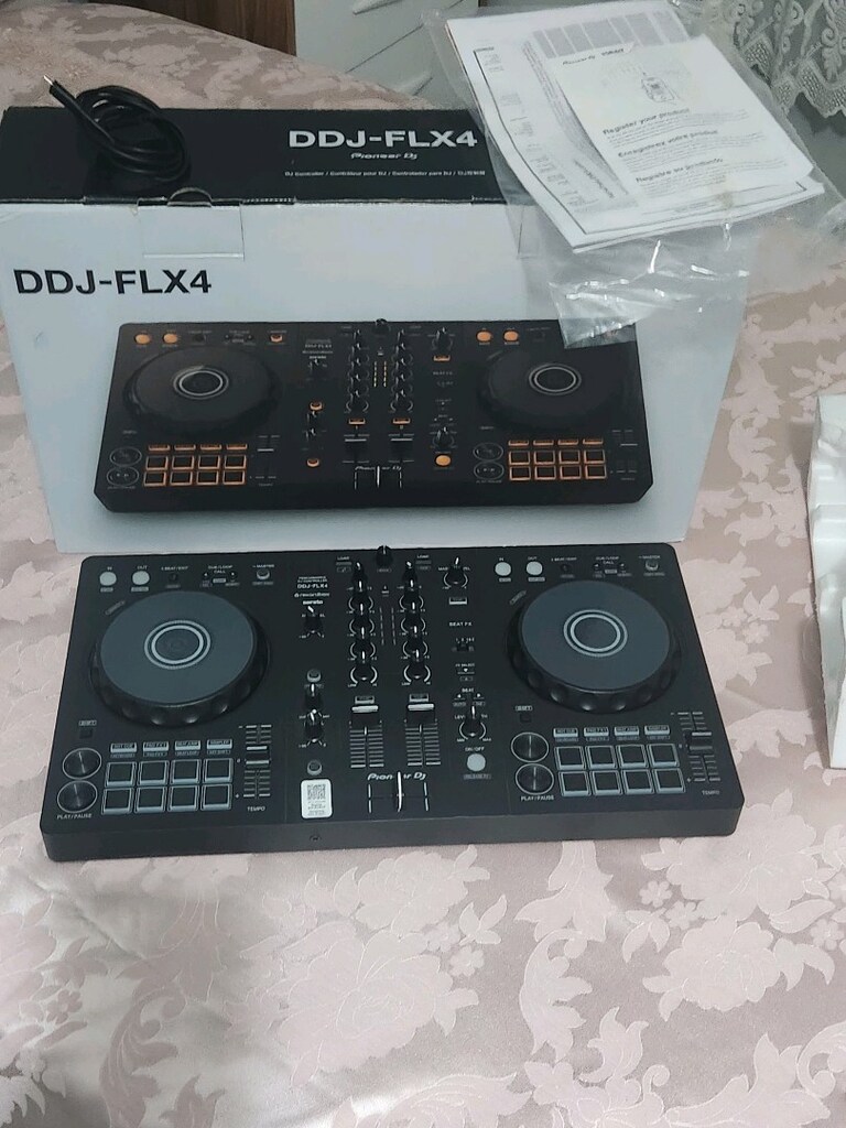Pionner DDJ- FLX4 Sıfır Ayarında Nokta Hatasız - 11