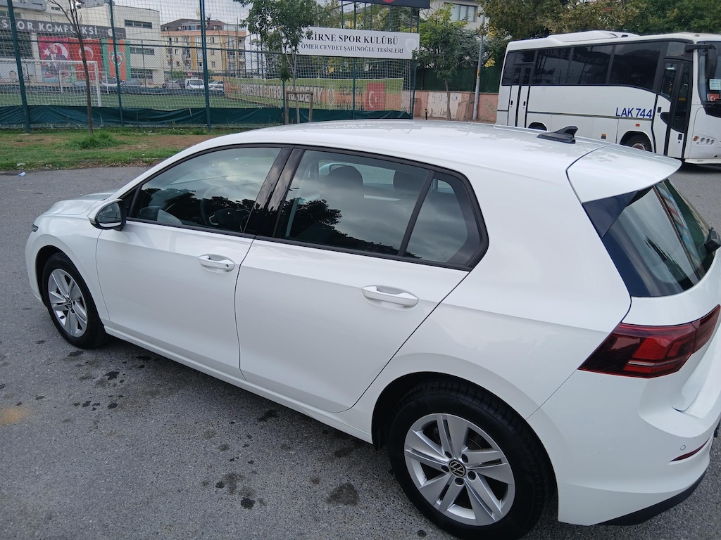 İLK SAHİBİNDEN - VW GOLF 1.5eTSI LIFE DSG - 2025 MODEL - 23000KM - 4