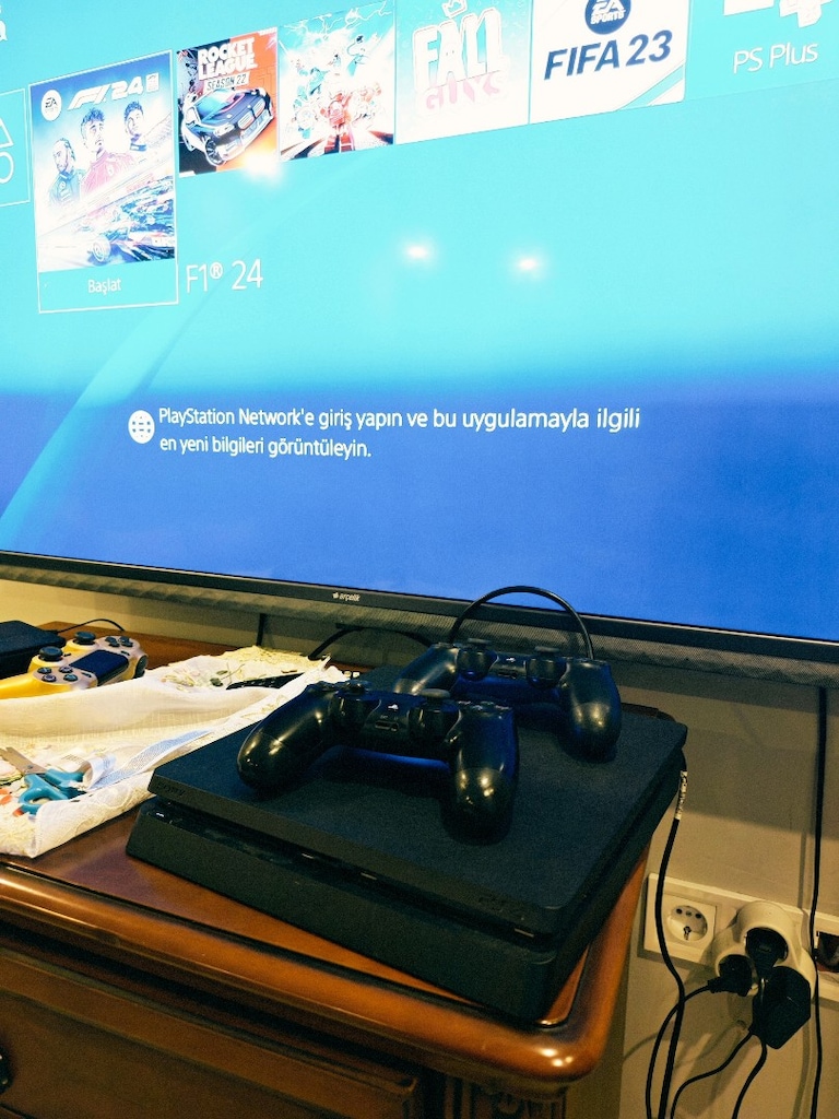 Ps4 Slim play station oyun konsolu - 2