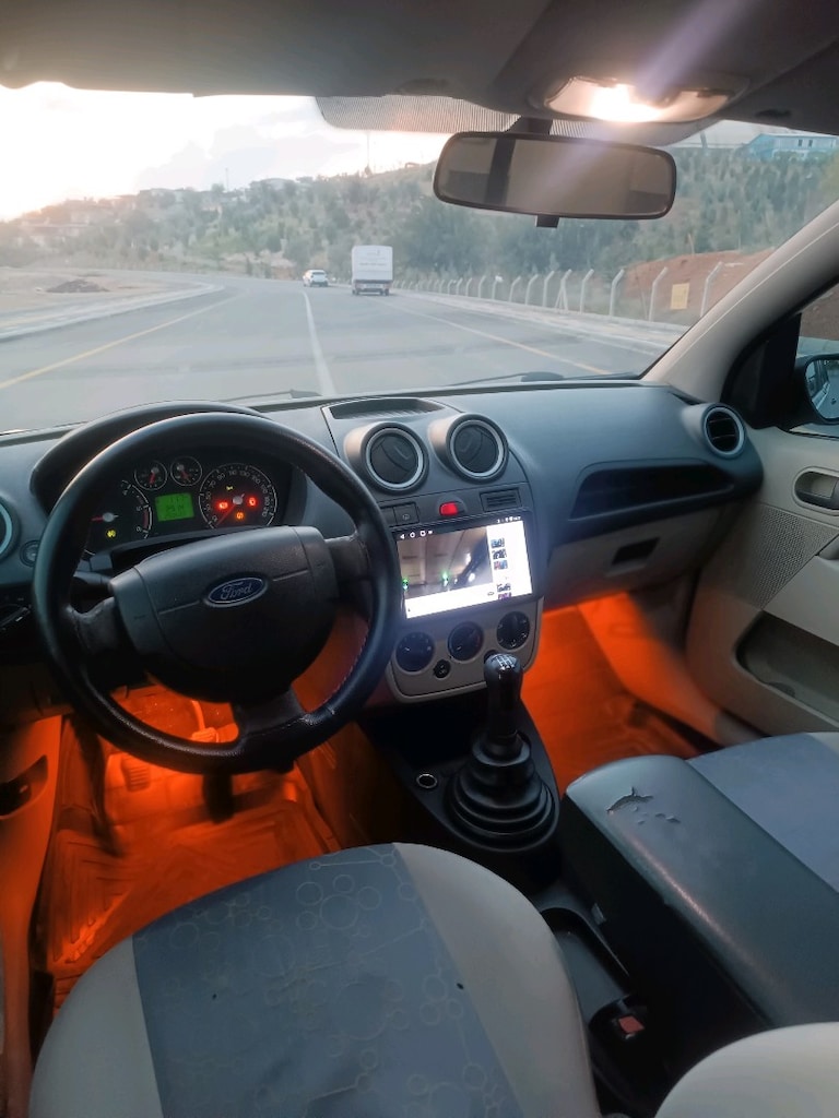 Ford Fiesta 14tdci - 8