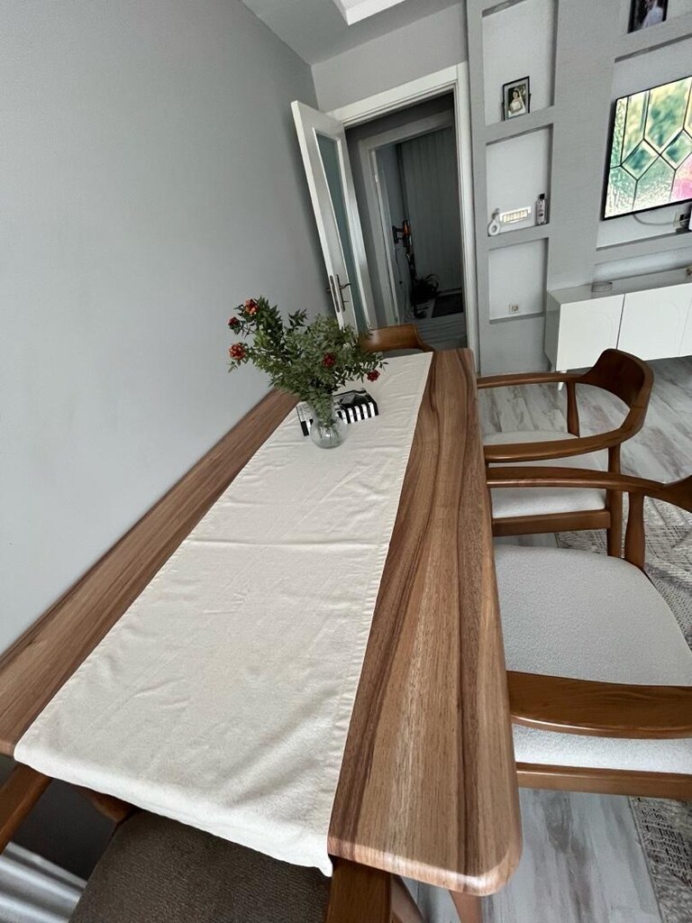YEMEK MASASI TAKIMI - 7