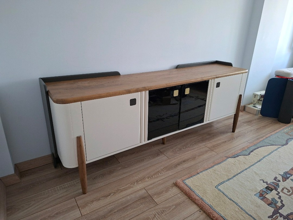 İskandinav Tarzı Ahşap TV Sehpası / Konsol / Büfe
