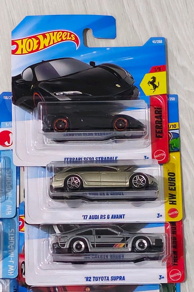 hotwheels Ferrari sf90 lot