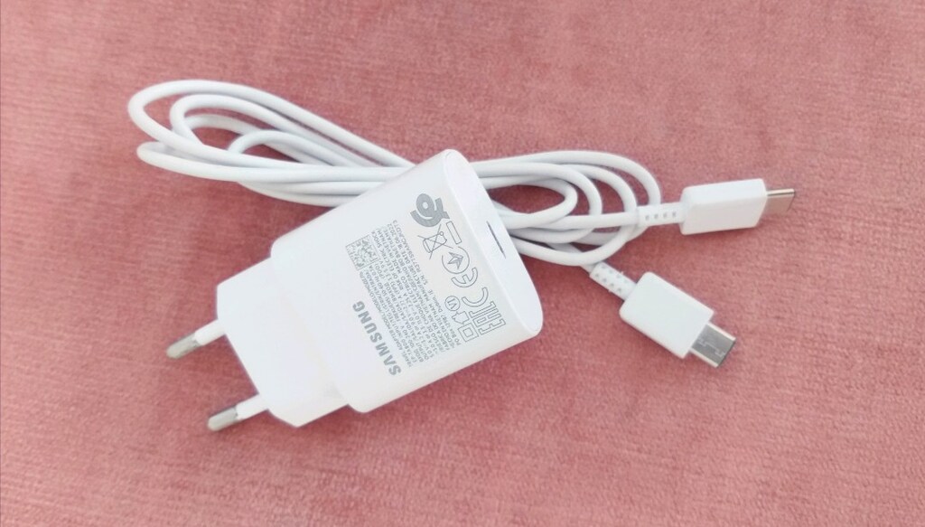 SAMSUNG Type-C Girişli Fast - Hızlı Şarj Adaptörü Type-C Type-C Kablos - 5