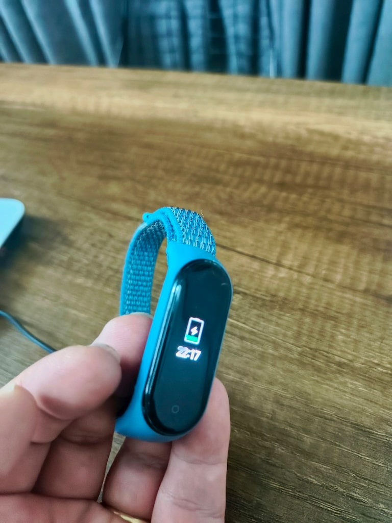 Xiaomi Mi Band 4 - 6
