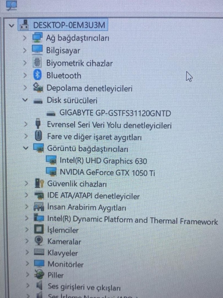 Dell G3 3579 İ7 Gaming Notebook - 8