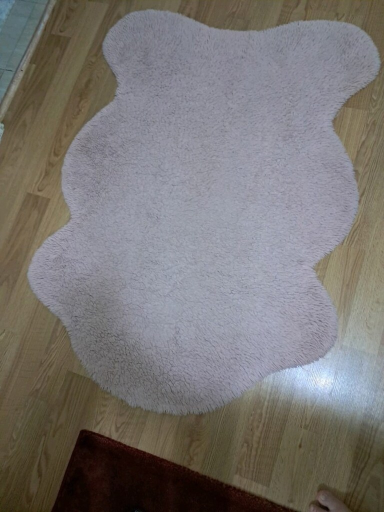 kaliteli marka temiz 3 tane post peluş halı - 3