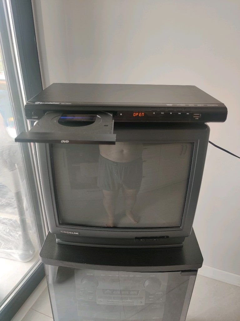 müzik kabini,TV,müzik seti,DVD player,resimli DVD kutusu - 5
