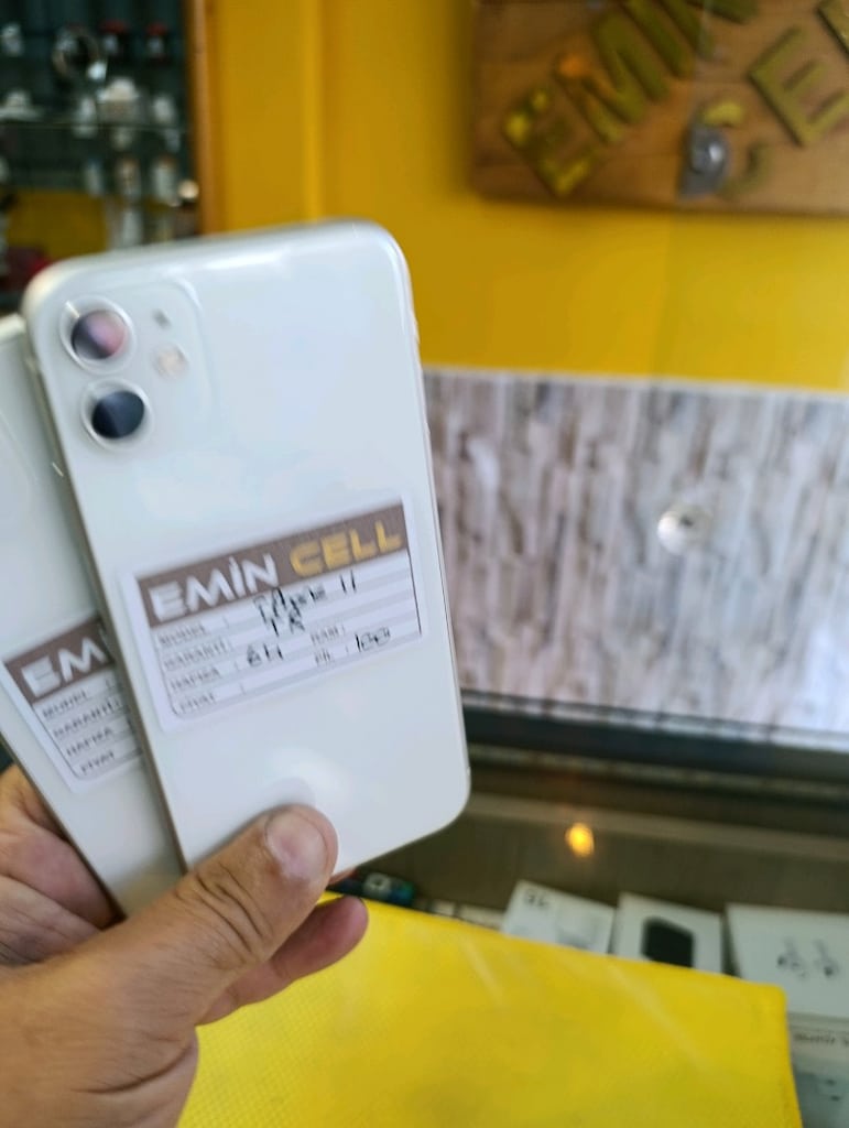 iPhone 11 TR - 2