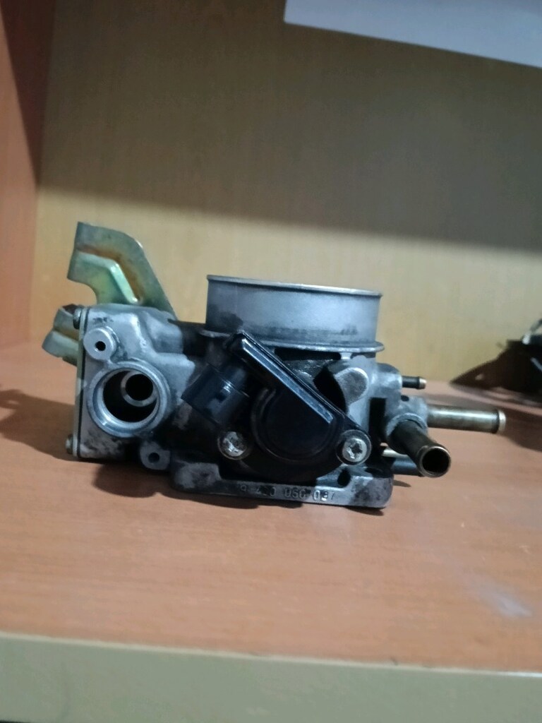 Daewoo nubira gaz kelebeği - 2