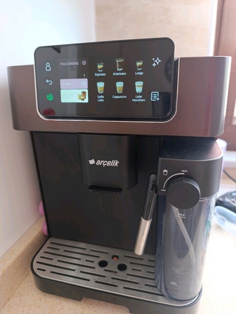 ARÇELİK IMPERIUM BARISTA EVİNİZDE GERÇEK KAFE DENEYİMİ.. Az kullanıldı