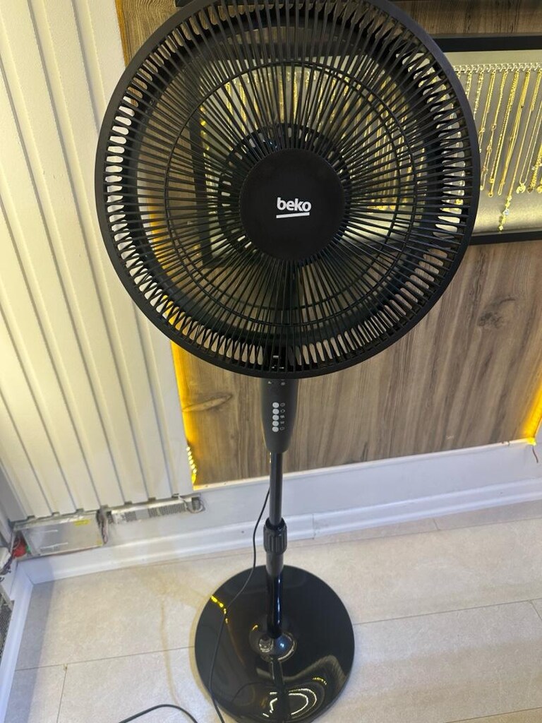 Beko Kumandalı 31650 AV Ayaklı Vantilatör - 2