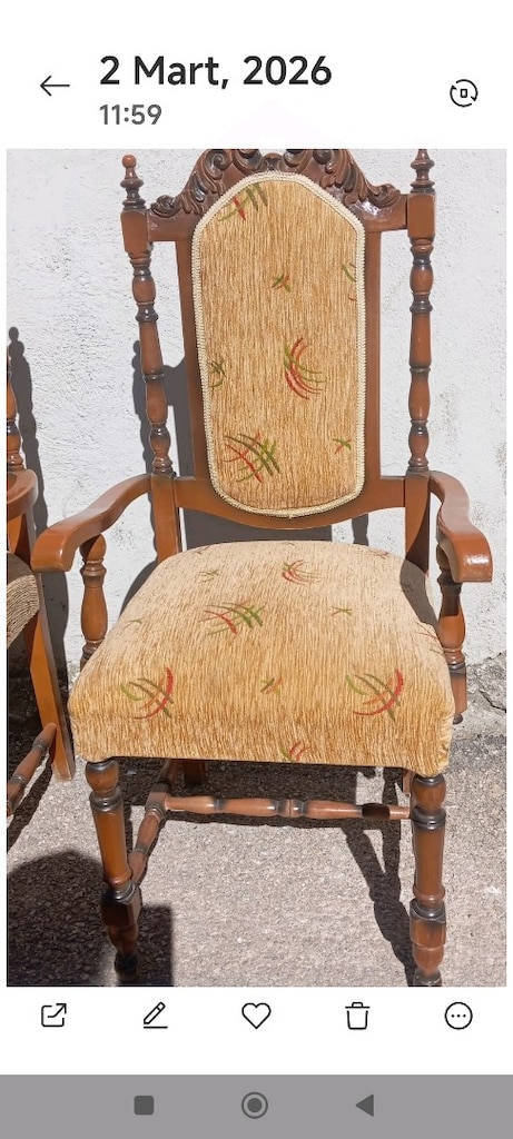 SANDALYE 2 adet sağlam temiz 2700 tl - 2