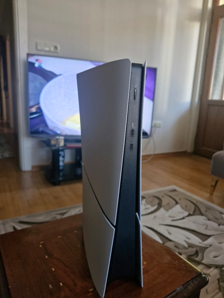 ps 5 slim - 6